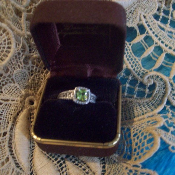 Vintage Ring Box / Brown /Gold Trim/Danecraft Signature Collection - Picture 4 of 5